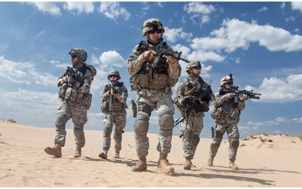 Ghid: Cum alegi încălțămintea militară pentru bărbați